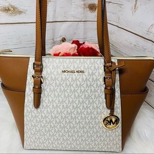 Michael kors large Charlotte tote vanilla white